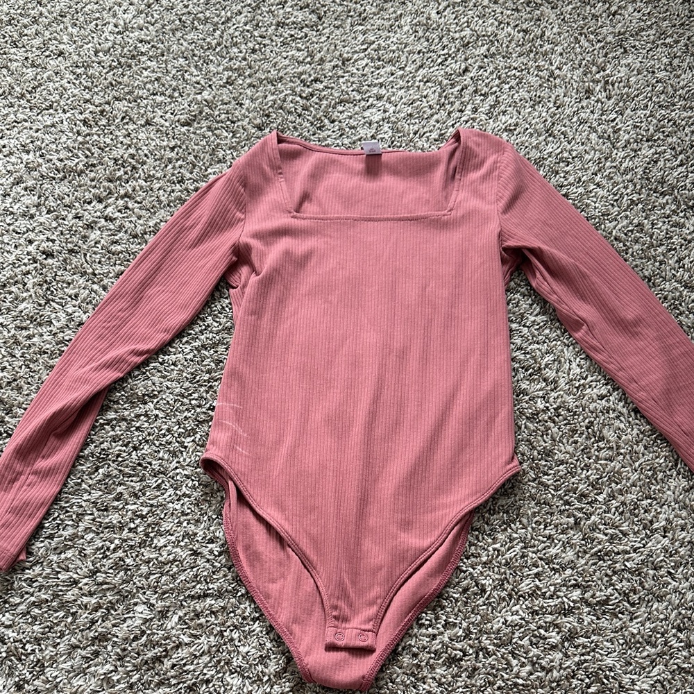 Old Navy Women's Pink Long Sleeve Bodysuit